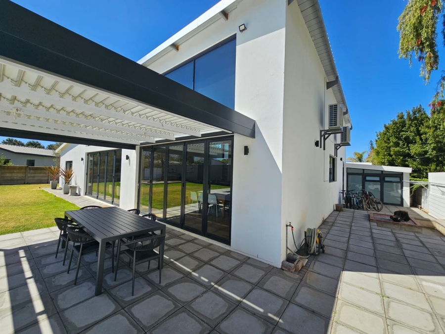 5 Bedroom Property for Sale in Riversdale Western Cape